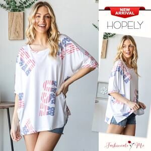 HOPELY American Flag Theme USA Lettering Graphic Round Neck T-Shirt | Off White